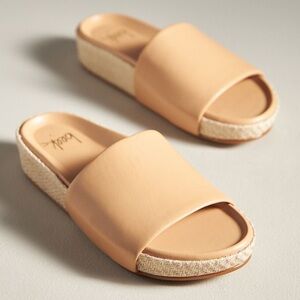 NIB Beek for Anthropologie Beach Tan Leather Pelican Jute Slide Sandals 9